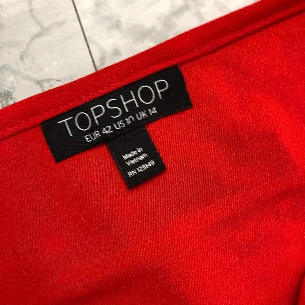 ❤️TopShop Spaghetti Strap Tank - Picture 3 of 4
